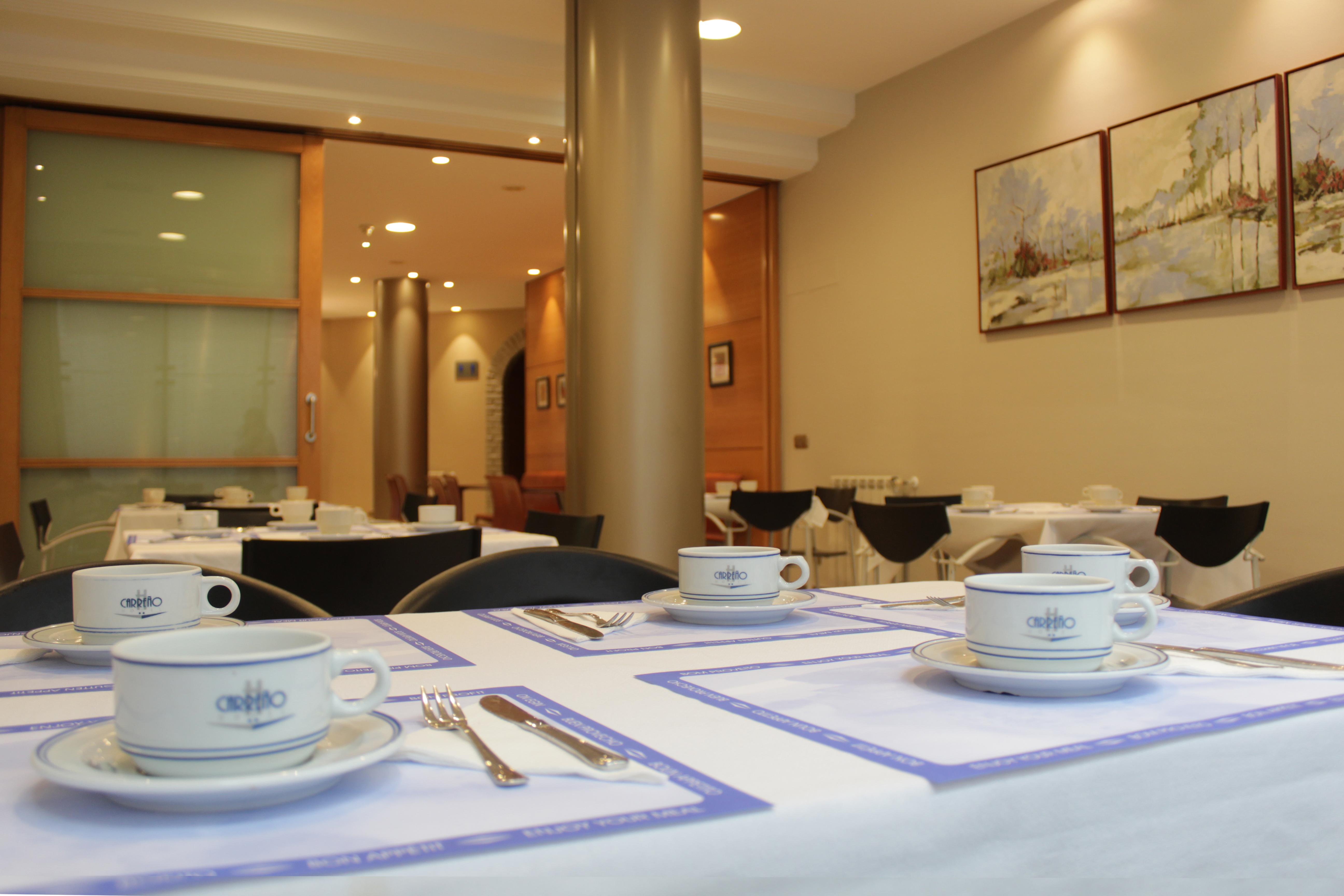 Hotel Carreno Oviedo Luaran gambar