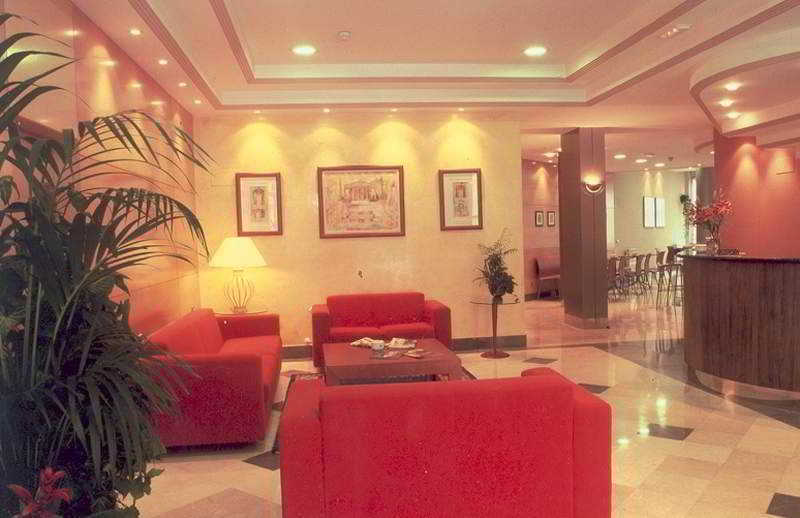 Hotel Carreno Oviedo Luaran gambar