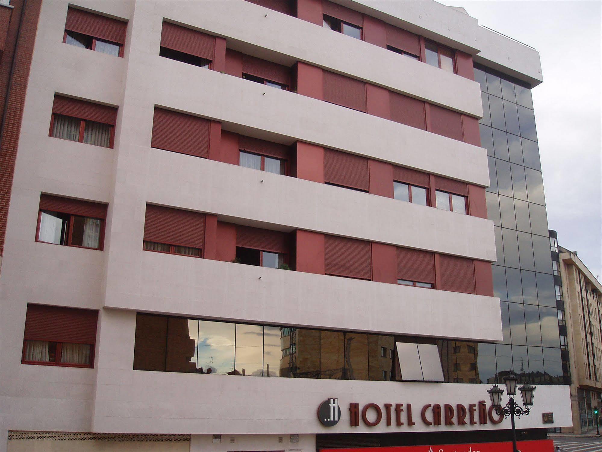 Hotel Carreno Oviedo Luaran gambar